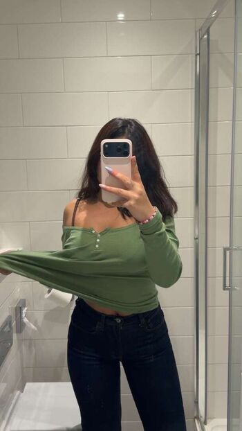 Full leaked Okaybeant private photo