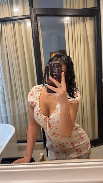 Full leaked Okaybeant private photo