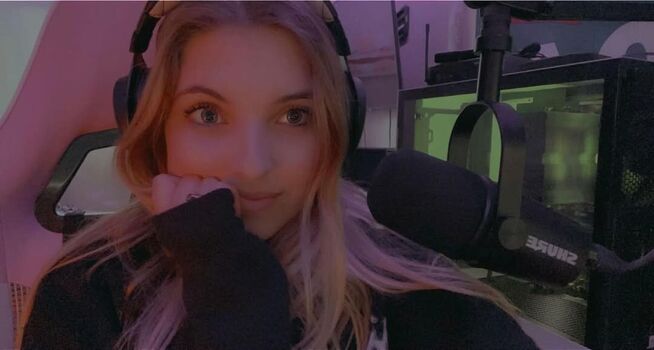 Full leaked Okaymintydust private photo