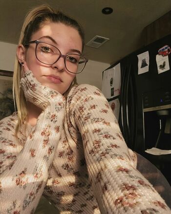 Full leaked Okaymintydust private photo