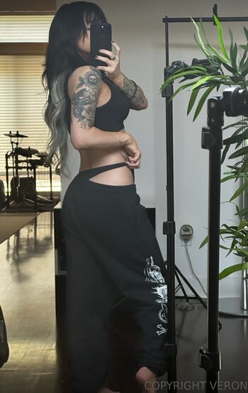 Full leaked Okokveronica private photo
