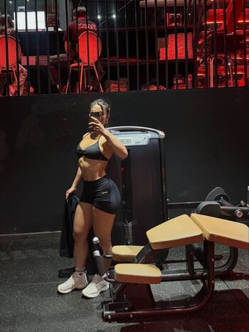 Full leaked Okyyoliviaa  page private photo
