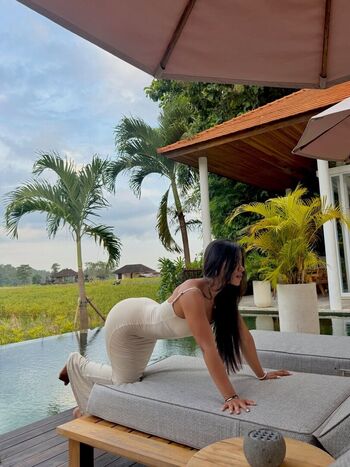 Full leaked Okyyoliviaa  page private photo