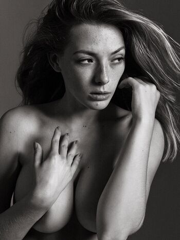 Olga Kobzar
