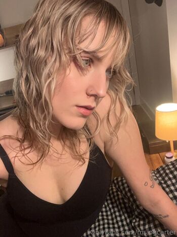 Full leaked Olivia carter private photo