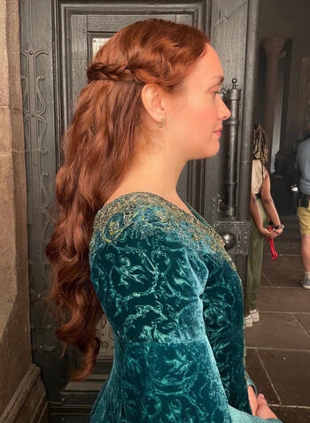 Full leaked Olivia cooke page private photo