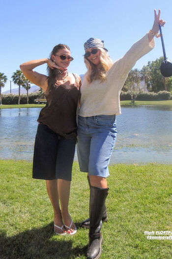 Full leaked Olivia holt private photo