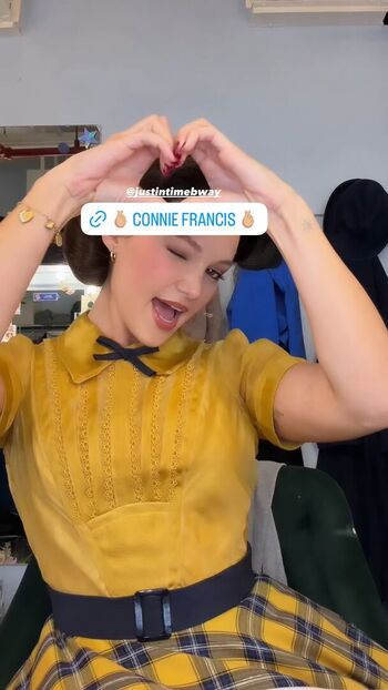 Full leaked Olivia holt private photo