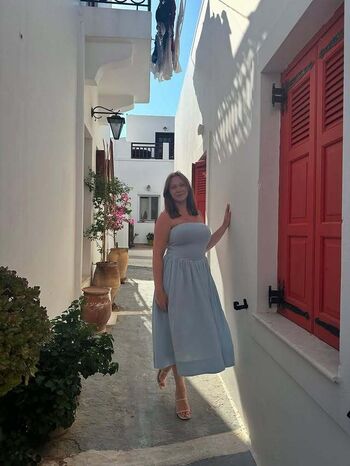 Full leaked Olivia hurley private photo