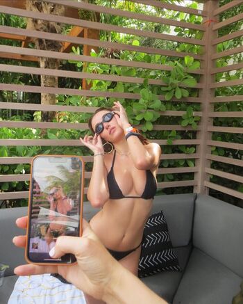 Full leaked Olivia obrien private photo