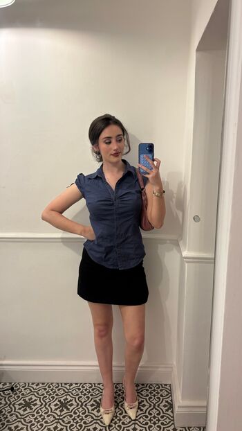 Full leaked Olivia petty private photo