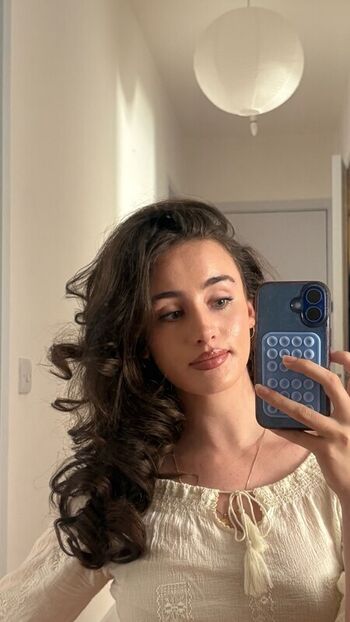 Full leaked Olivia petty private photo