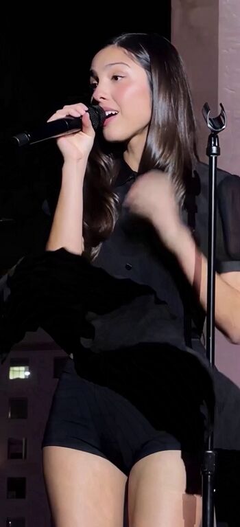 Full leaked Olivia rodrigo page private photo