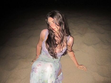 Full leaked Olivia rose private photo