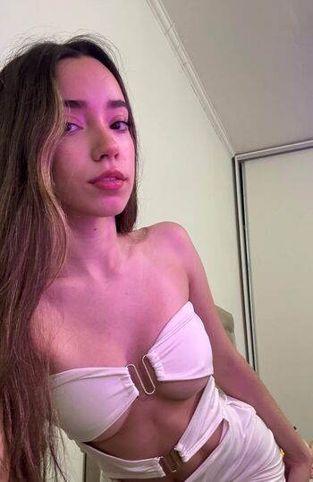 Full leaked Olivia private photo
