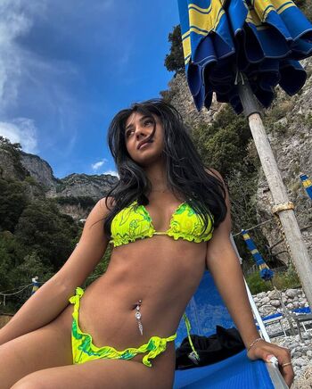 Full leaked Oliviafairy private photo