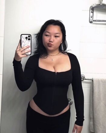 Full leaked Oliviagayanam private photo