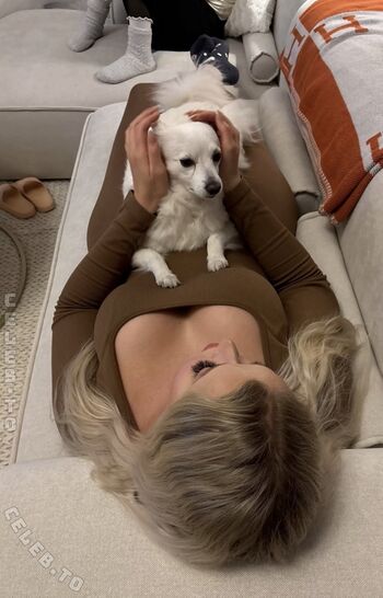 Full leaked Oliviahbls private photo