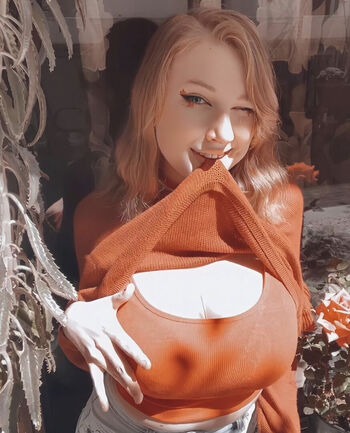 Full leaked Olivialepek private photo