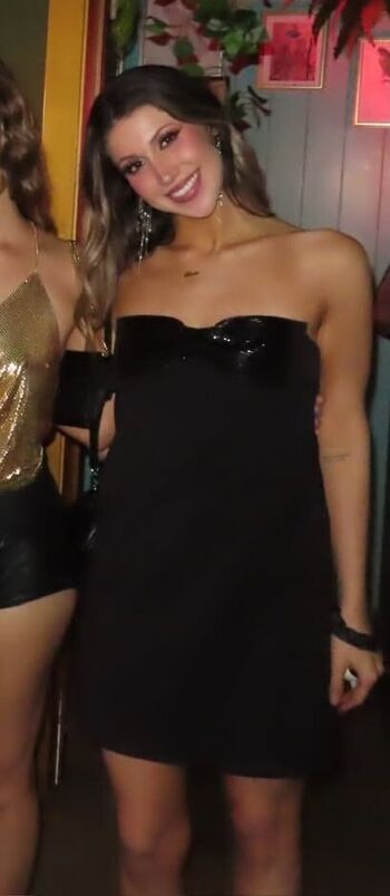Full leaked Olivialopes private photo