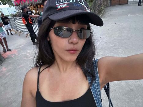 Full leaked Omly page private photo