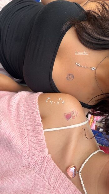 Full leaked Omly private photo