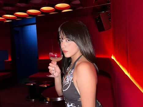 Full leaked Omly page private photo