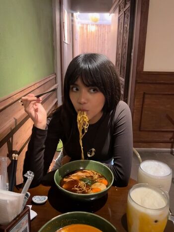 Full leaked Omly private photo