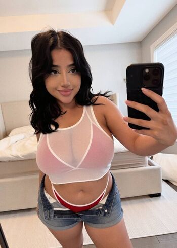 Full leaked Omglove private photo