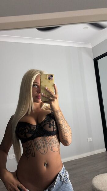 Full leaked Onlyannabellex private photo