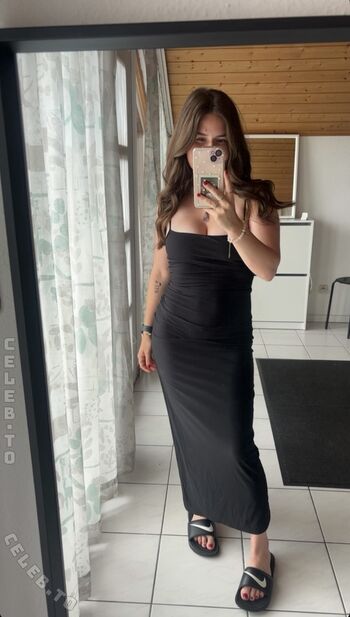 onlybellarella