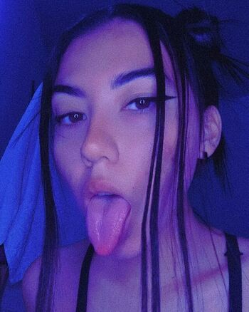 Full leaked Onlycallmelala private photo