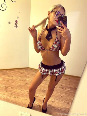 Full leaked Onlyfansllmodels private photo