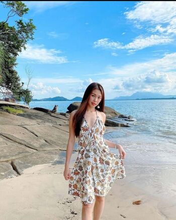 Full leaked Onlywedyselene private photo
