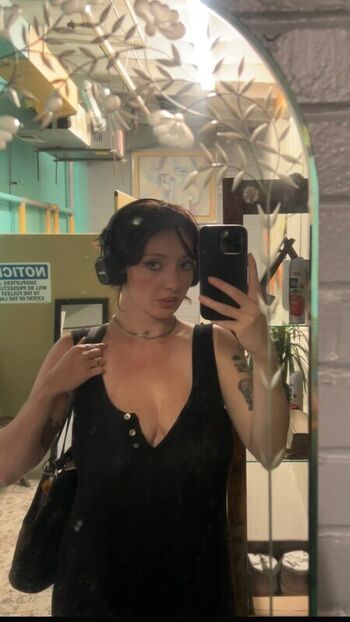Full leaked Onlyzaboomafoo private photo