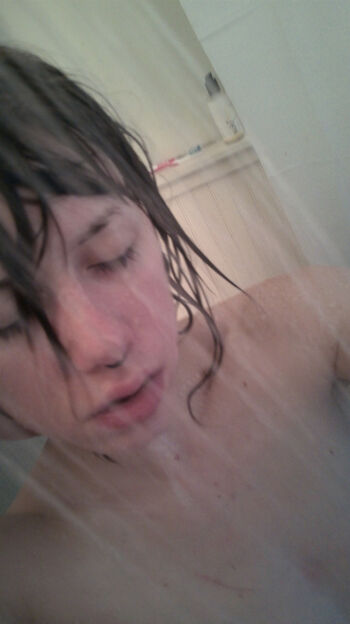Full leaked Opiette private photo