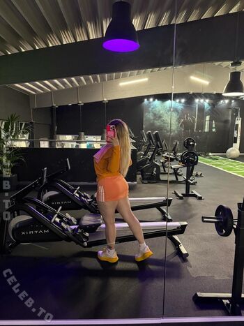Full leaked Oriannafox page private photo