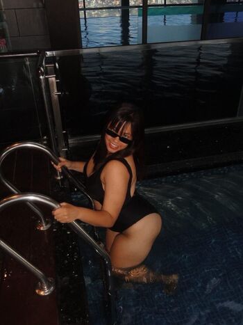 Full leaked Oshiiiiika private photo