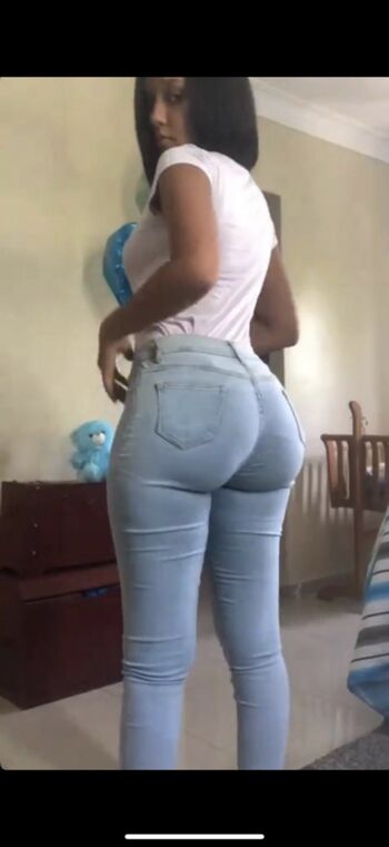 Full leaked Osmaadoll private photo