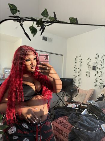 Full leaked Overlybaddd private photo