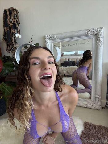 Full leaked Oversharingkittykat private photo