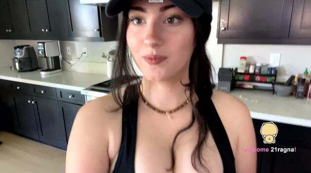 Full leaked Palmbee private photo