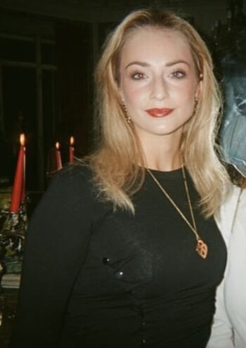 Full leaked Palmyre private photo