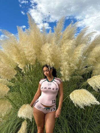 Paloma Mami