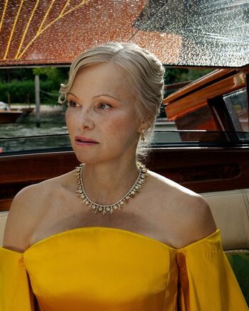 Full leaked Pamela anderson private photo