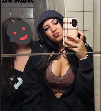 Full leaked Pampee spamm private photo