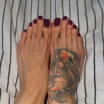 Full leaked Pampered milk private photo