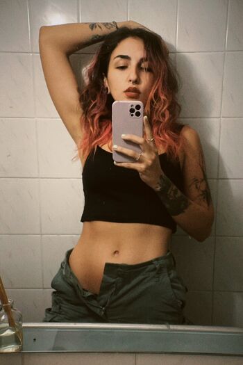 Full leaked Pandarina private photo