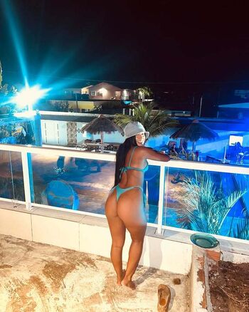 Full leaked Panmellaa private photo