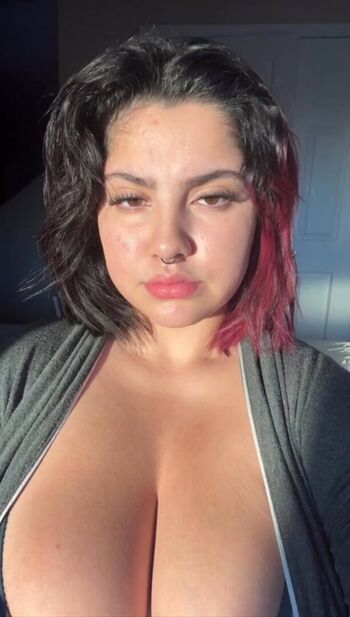 Full leaked Papasqrt page private photo